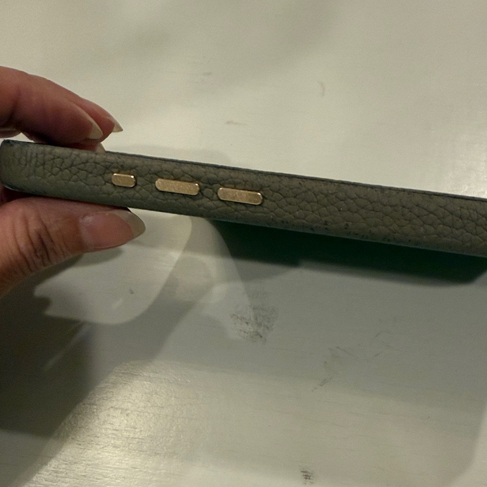 MACAROOON leather MagSafe iphone 16pro case - Picture 6 of 8